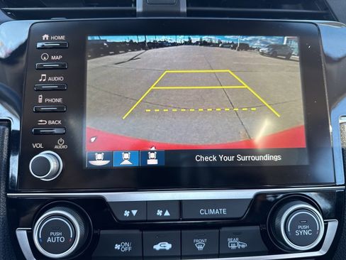 Used 2020 Honda Civic Touring image 14