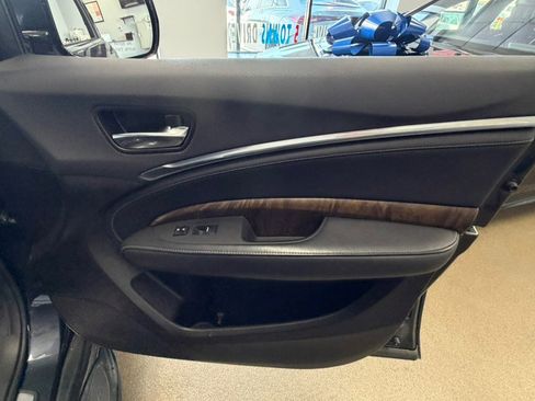 Used 2019 Acura MDX FWD w/ Advance Package image 36
