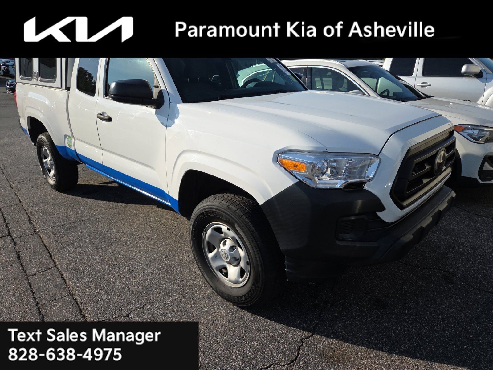 Used 2022 Toyota Tacoma SR RWD image 2