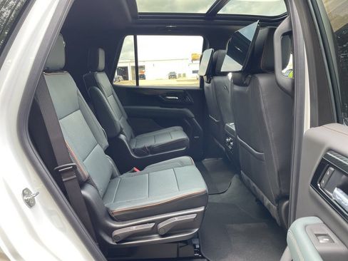 New 2026 GMC Yukon AT4 w/ AT4 Premium Plus Package AWD/4WD image 40