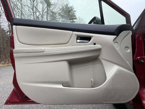 Used 2013 Subaru Crosstrek 2.0i Premium AWD/4WD image 14