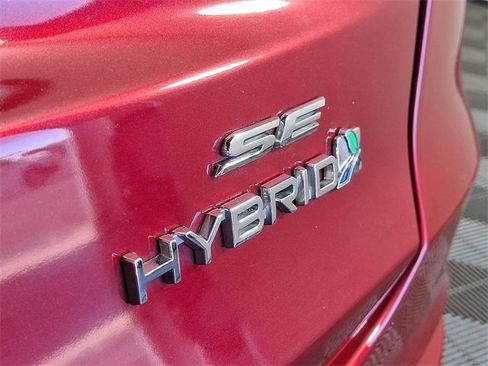 Used 2020 Ford Fusion SE image 32