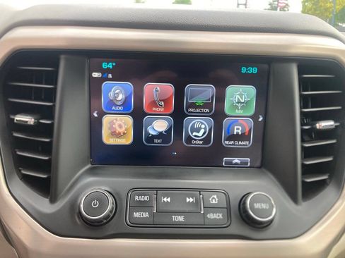 Certified 2019 GMC Acadia Denali w/ GMC Pro Grade Package AWD/4WD image 40