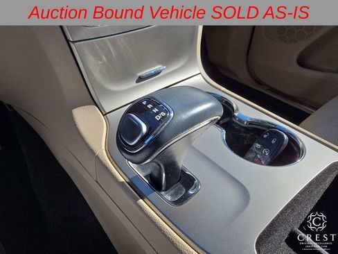 Used 2015 Jeep Grand Cherokee Limited w/ Luxury Group II image 22