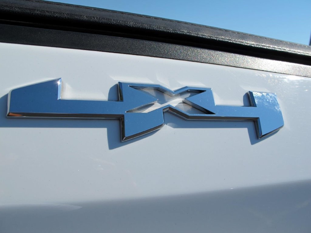 Used 2020 GMC Sierra 1500 4x4 Double Cab w/ Sierra Value Package image 8