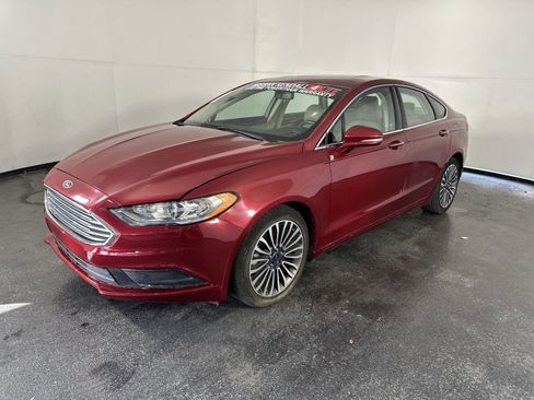 Used 2018 Ford Fusion SE w/ Fusion SE Technology Package image 6