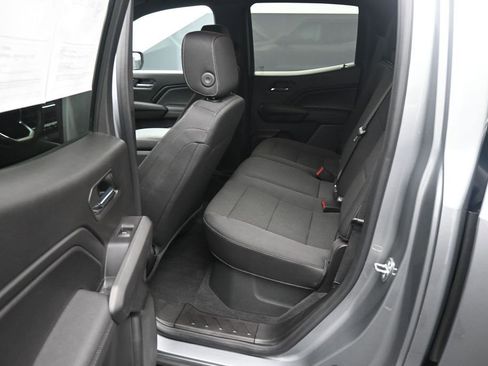Used 2023 Chevrolet Colorado LT w/ LT Convenience Package II AWD/4WD image 21