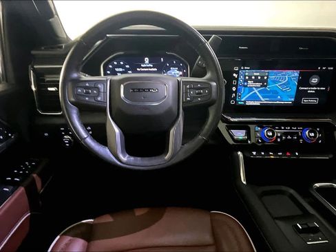 Used 2024 GMC Sierra 3500 Denali Ultimate image 6