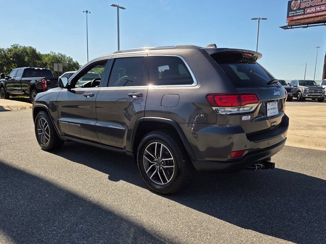 Used 2020 Jeep Grand Cherokee Laredo w/ Laredo X Package RWD image 9