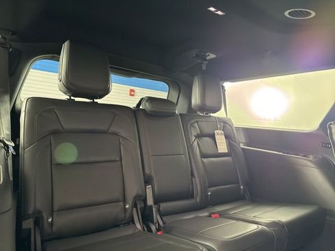New 2025 Lincoln Navigator L Reserve w/ Jet Appearance Package image 25