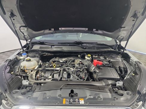 Used 2021 Lincoln Corsair AWD w/ Premium Package image 15