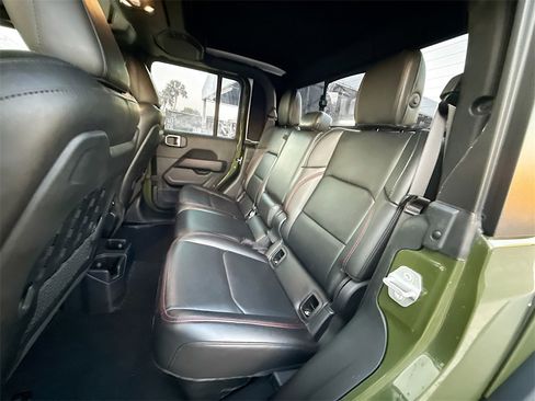 Used 2021 Jeep Gladiator Rubicon image 27