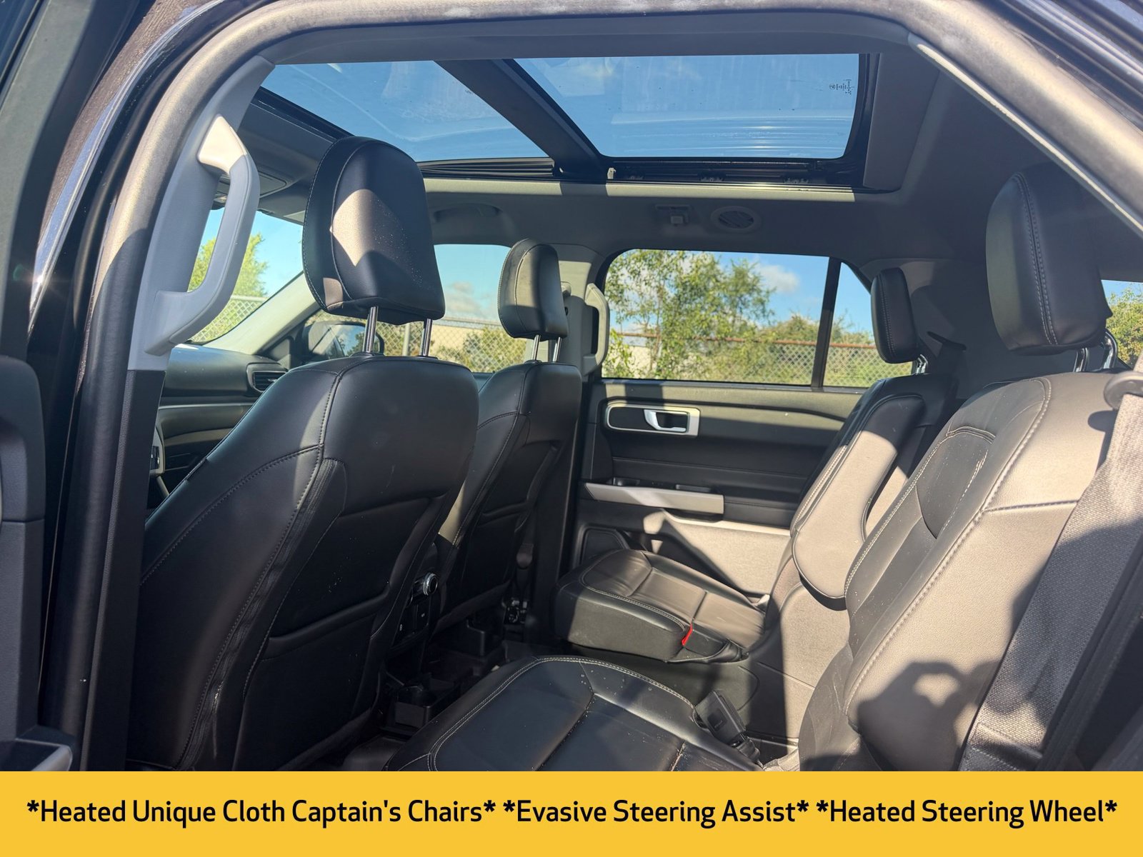 Used 2023 Ford Explorer XLT w/ Equipment Group 202A AWD/4WD image 12