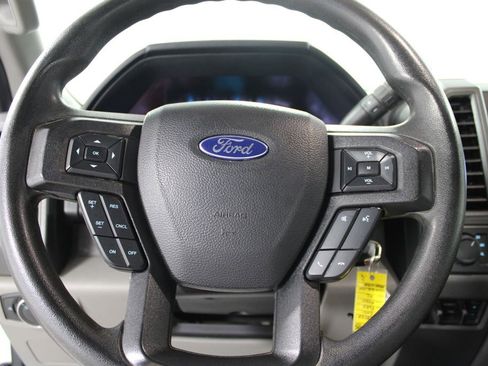 Used 2021 Ford F550 4x4 Regular Cab Super Duty image 30