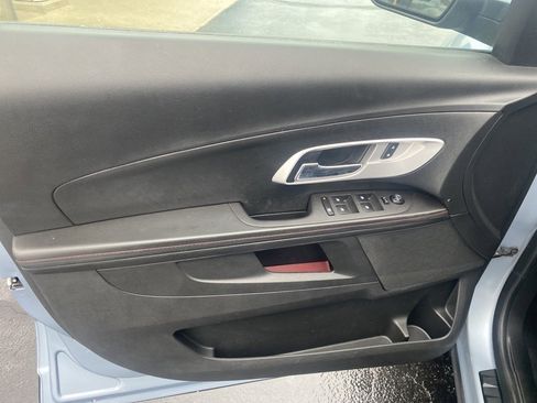 Used 2014 Chevrolet Equinox LT image 3