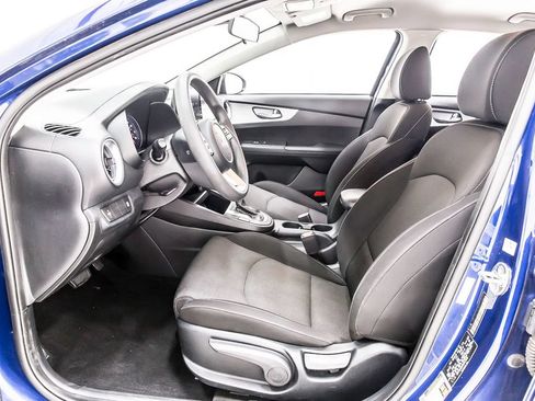 Used 2023 Kia Forte LXS FWD image 24
