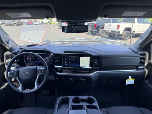 New 2026 Chevrolet Silverado 2500 LT w/ Trail Boss Package AWD/4WD image 18