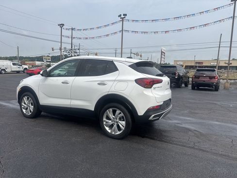 Used 2024 Buick Encore GX Preferred w/ Comfort Package AWD/4WD image 6
