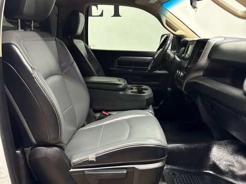 Used 2019 RAM 3500 Tradesman RWD image 22