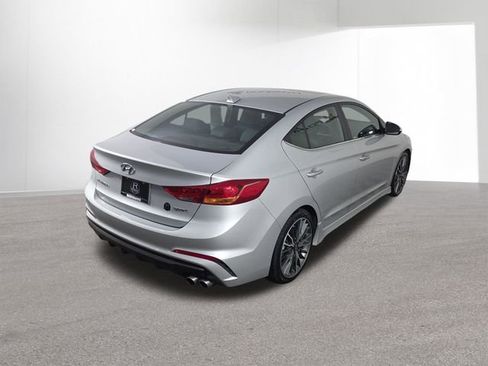 Used 2018 Hyundai Elantra Sport w/ Sport Premium Package 03 FWD image 42