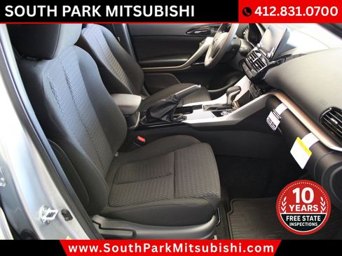 New 2026 Mitsubishi Eclipse Cross LE image 11