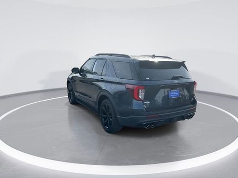 Certified 2022 Ford Explorer ST w/ Equipment Group 401A image 5