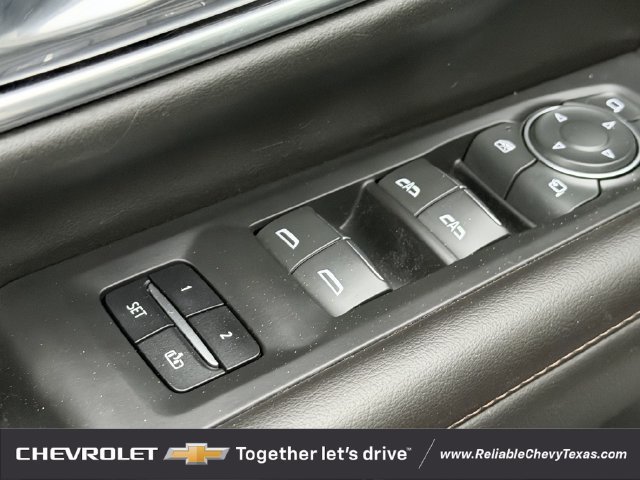 Used 2021 Chevrolet Tahoe High Country w/ Premium Package AWD/4WD image 30