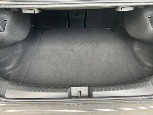 Used 2025 Mercedes-Benz CLA 250 image 32