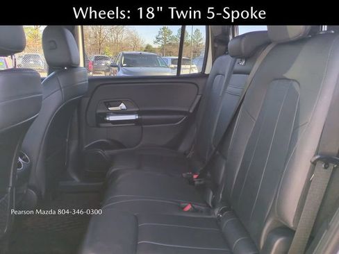 Used 2021 Mercedes-Benz GLB 250 4MATIC image 16