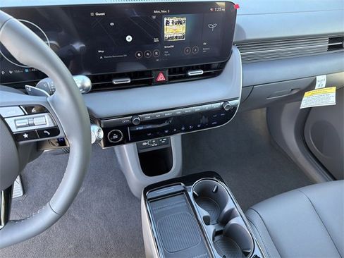 New 2026 Hyundai Ioniq 5 SEL image 28