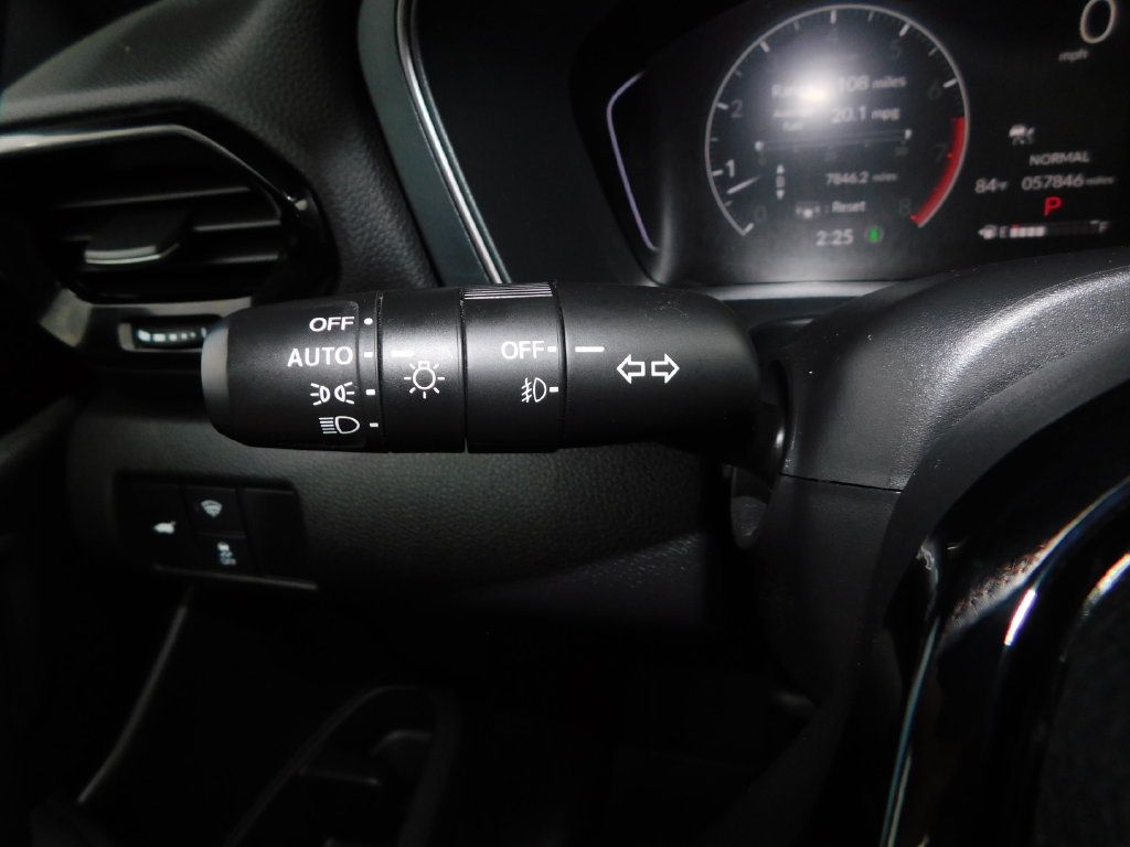 Used 2023 Honda Pilot TrailSport image 42