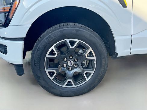 Used 2025 Ford F150 STX w/ Equipment Group 200A AWD/4WD image 27