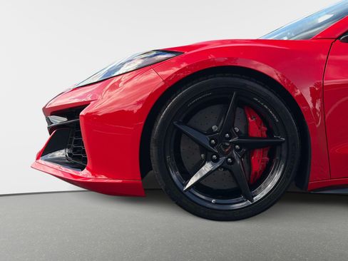 Used 2025 Chevrolet Corvette E-Ray w/ Stealth Interior Trim Package AWD/4WD image 13