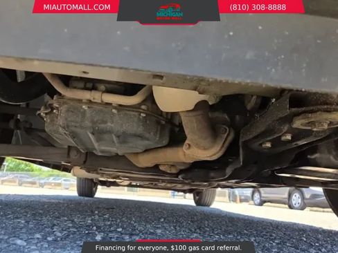 Used 2017 Dodge Grand Caravan SXT w/ Rear Park Assist Package FWD image 24
