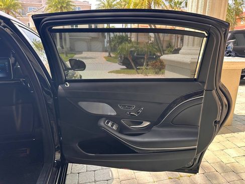 Used 2018 Mercedes-Benz Maybach S 560 4MATIC image 87
