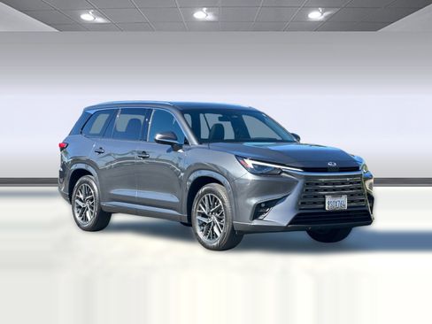 Certified 2025 Lexus TX 350 AWD w/ Technology Package image 6