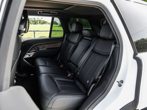 New 2026 Land Rover Range Rover SE AWD/4WD image 48