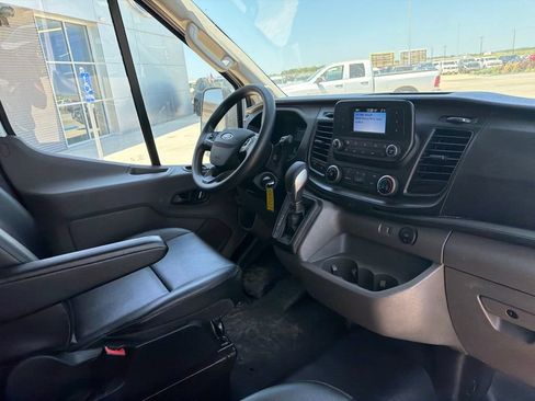 Used 2023 Ford Transit 350 XL RWD image 17