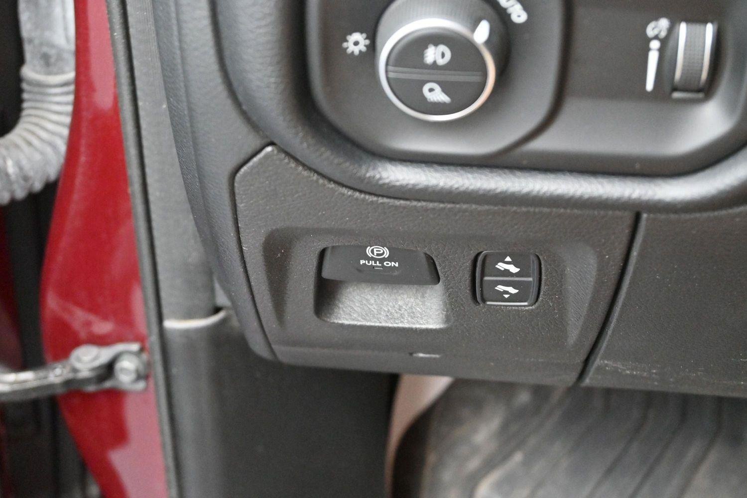 Used 2021 RAM 1500 Big Horn AWD/4WD image 27