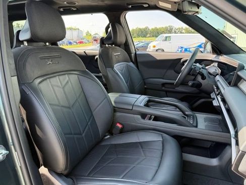 Used 2027 Kia Telluride SX Prestige X-Line w/ Towing Package AWD/4WD image 26