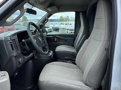 New 2024 Chevrolet Express 3500 w/ Power Convenience Package RWD image 21
