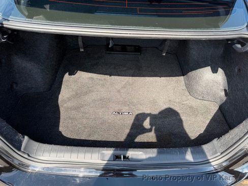 Used 2018 Nissan Altima 2.5 SR w/ SR Midnight Edition FWD image 20