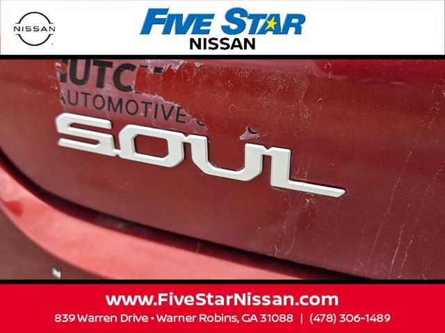 Used 2023 Kia Soul S FWD image 11