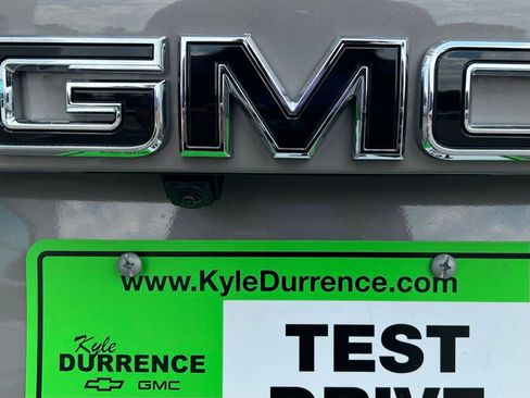 New 2026 GMC Terrain Elevation w/ Elevation Premium Package FWD image 7