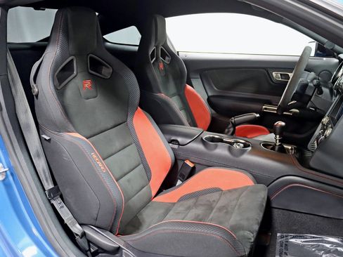 Used 2019 Ford Mustang Shelby GT350R w/ GT350R Equipment Group 920A RWD image 28