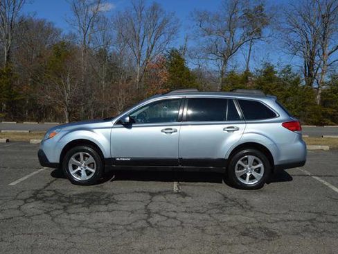 Used 2013 Subaru Outback 2.5i Limited w/ Moonroof Pkg image 5