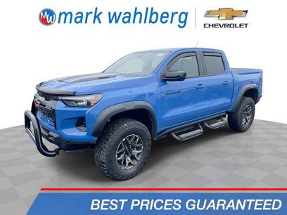 Used 2025 Chevrolet Colorado ZR2 w/ Technology Package
