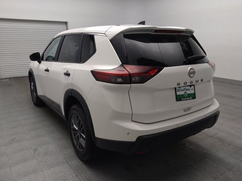 Used 2024 Nissan Rogue S FWD image 5
