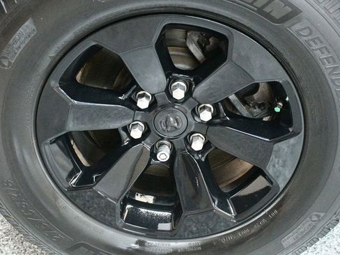 Used 2021 RAM 1500 Big Horn image 17