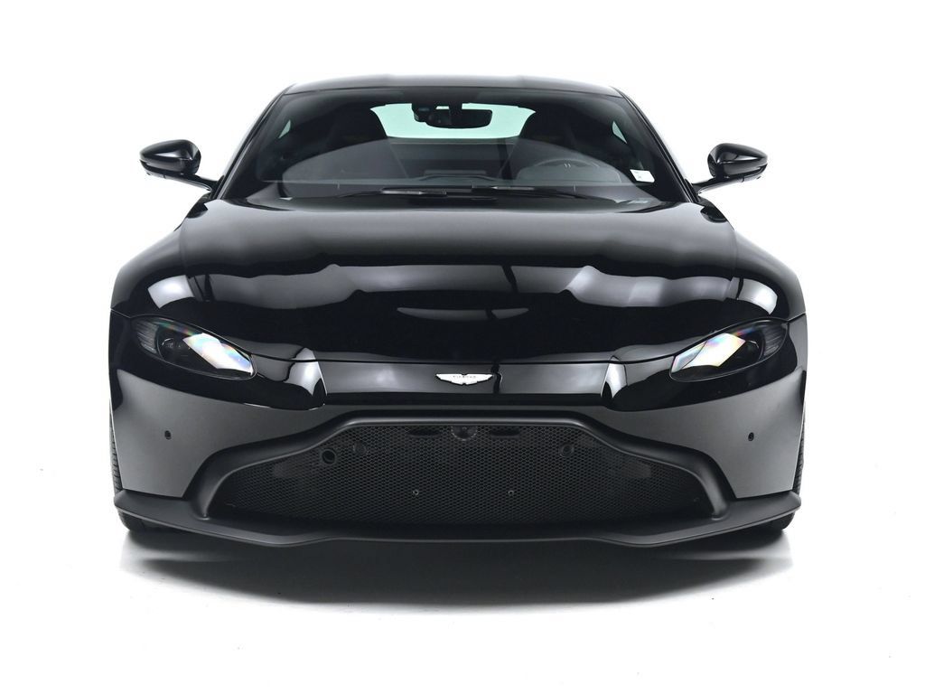 Used 2022 Aston Martin V8 Vantage Coupe RWD image 35